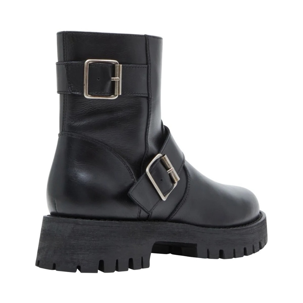 New Steve Madden Ankle Boot Crusader Black Leather Lugged Sole Bootie Buckle - Picture 4 of 7